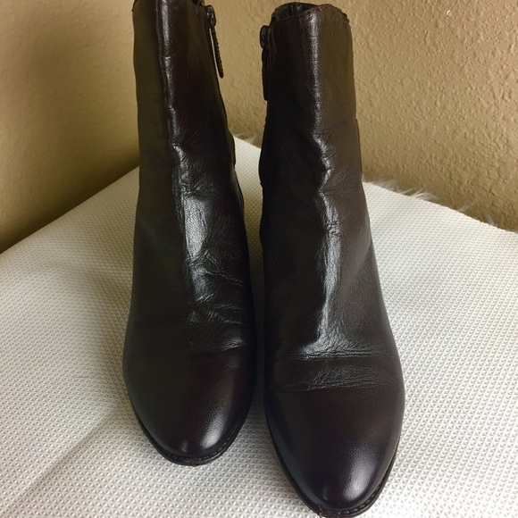 Cole Haan brown leather ankle boot 9.5 B - Picture 6 of 16